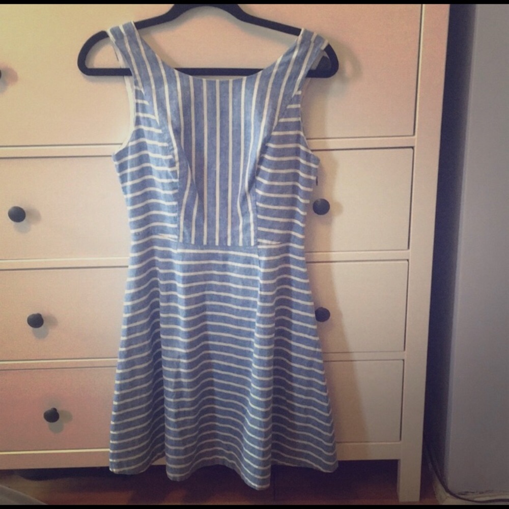 Striped Vineyard Vines Dress